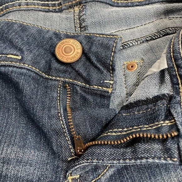 REWIND, Women’s Jean Shorts, Blue, Size 9, distressed - Picture 11 of 13